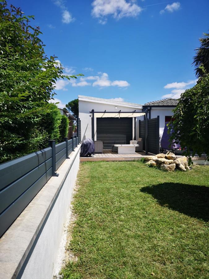 Maison Du Moulin Yvrac Bagian luar foto